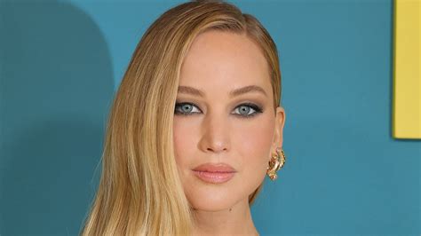 jennifer lawrence nude body|Jennifer Lawrence stuns fans by getting NAKED in X